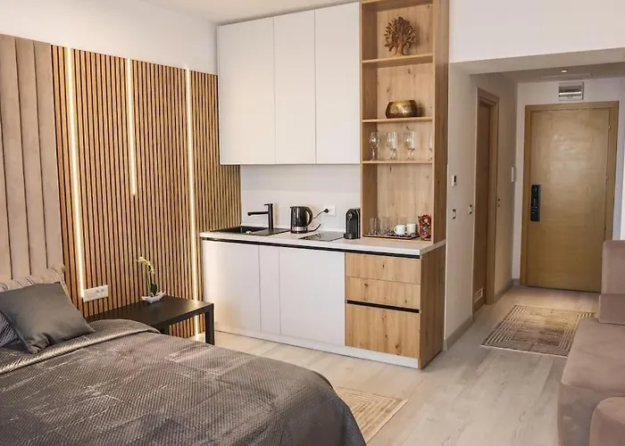 Apartament Lagoon 705 *