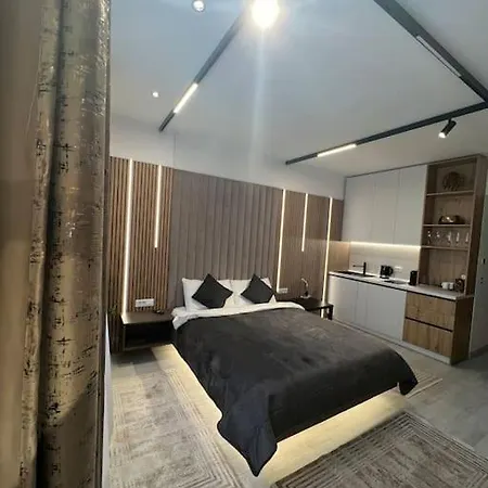 Lagoon 705 Bucureşti