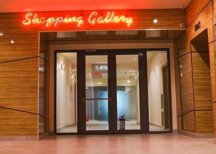 Lagoon 705 * Бухарест