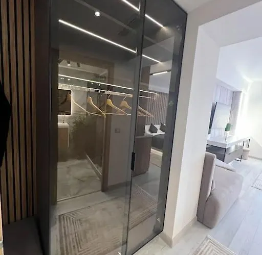 Lagoon 705 Apartment Bucharest