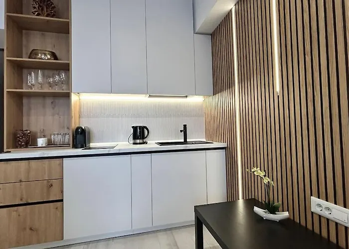 Апартаменти Lagoon 705 *