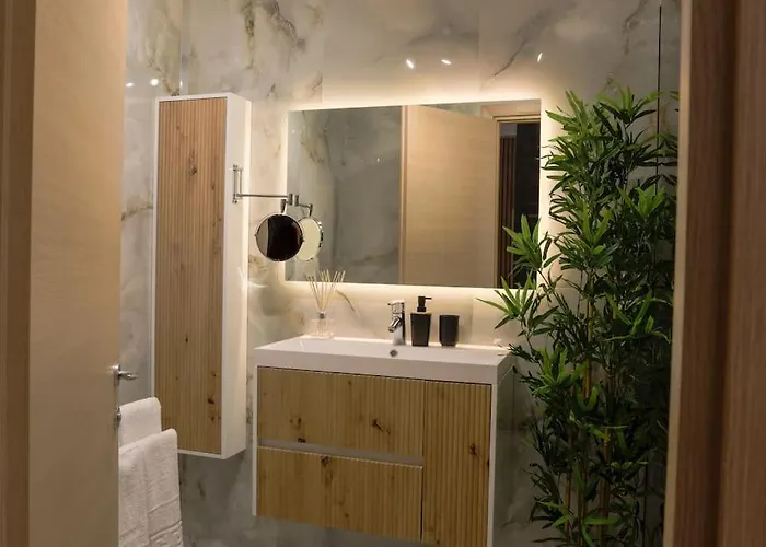 Апартаменти Lagoon 705 Бухарест