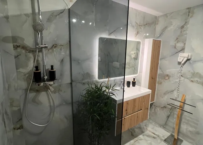 Apartament Lagoon 705