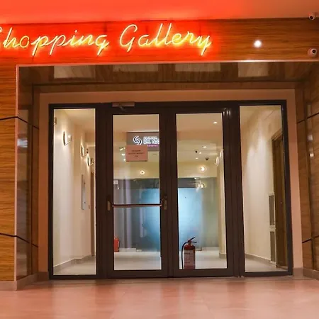 Lagoon 705 * 부쿠레슈티